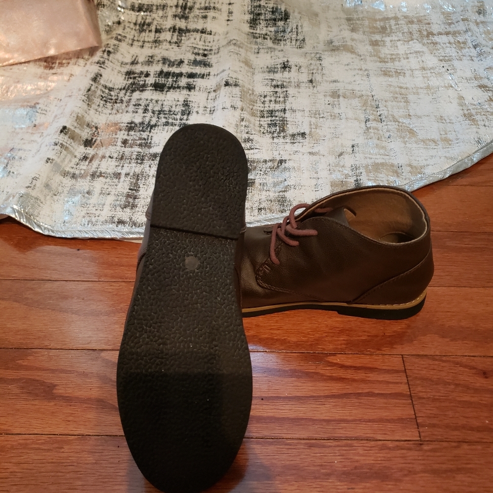 Boots - Picture 2 of 2